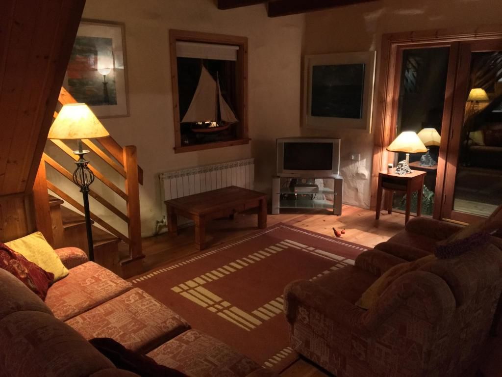 Дома для отпуска Cedar Boathouse Overlookng Baltimore, West Cork & Islands Болтимор-48