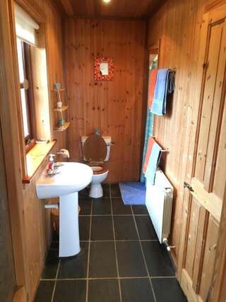 Дома для отпуска Cedar Boathouse Overlookng Baltimore, West Cork & Islands Болтимор Дом для отпуска-48